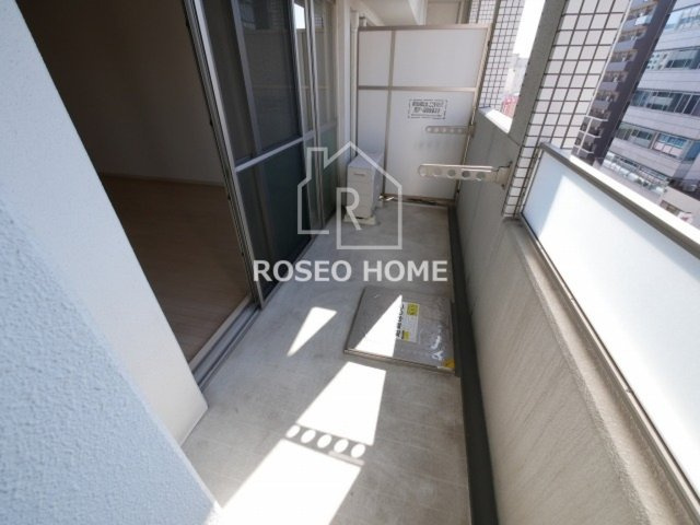 OCEAN松屋町のバルコニー