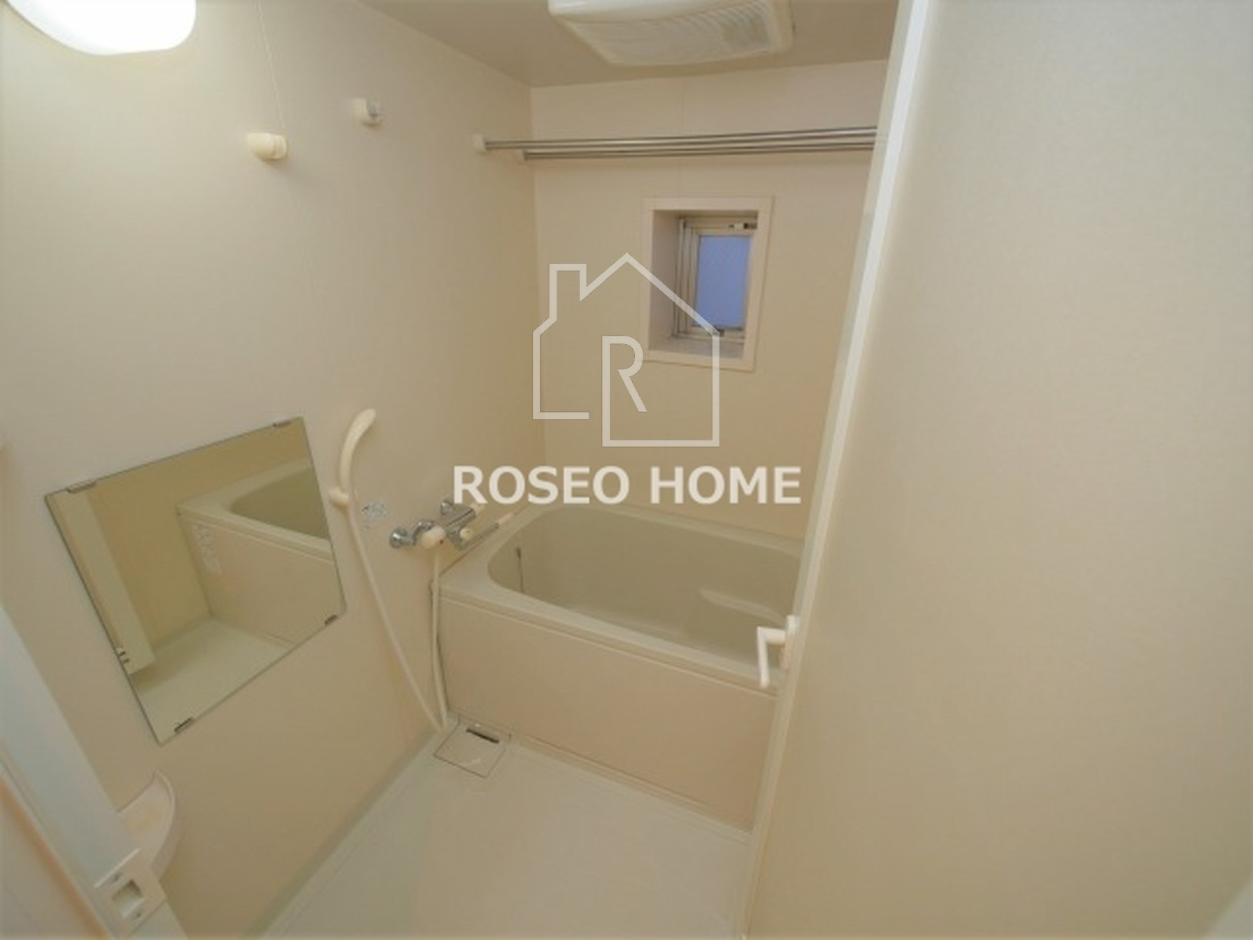 OCEAN松屋町の浴室