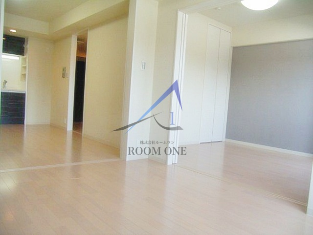 フェニックス板橋の居間・リビング|洋室のお部屋です。