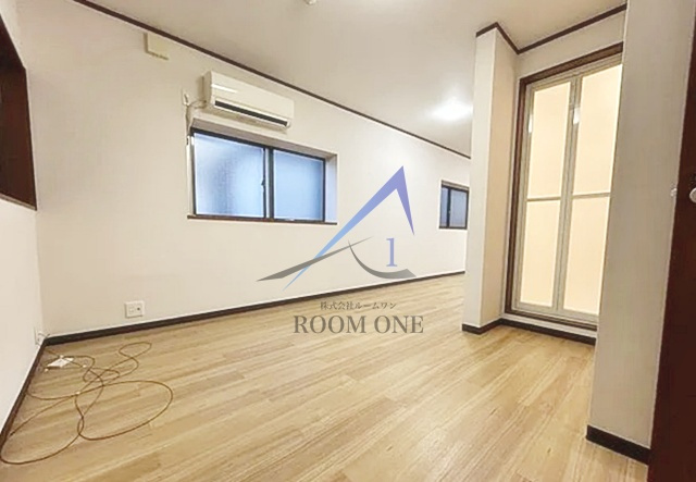 吉江荘の居間・リビング|洋室のお部屋です。