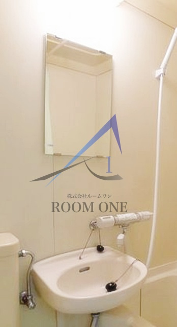 音羽ホームズの洗面所|洗面台です。