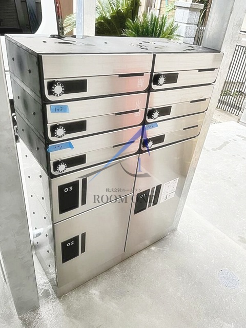 アイテラスのその他共用部分|集合ポスト、宅配ボックスです。