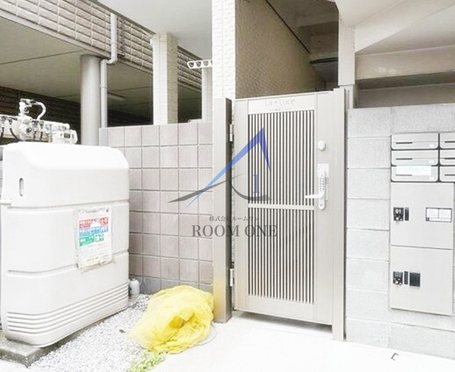 ラ・ルーチェのエントランス|エントランスです。