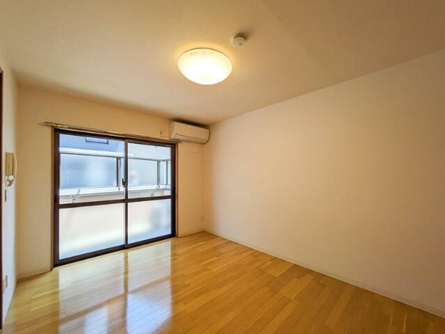 【居間・リビング】 |  