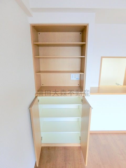 HF馬込レジデンスの収納|リビング収納