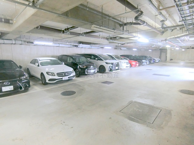 HF馬込レジデンスの駐車場