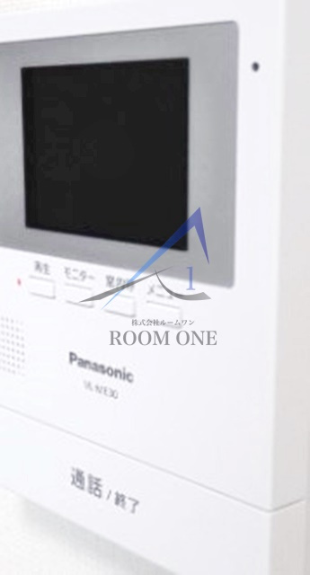 杉田ハイツ西大井のセキュリティ|モニター付インターホンです。