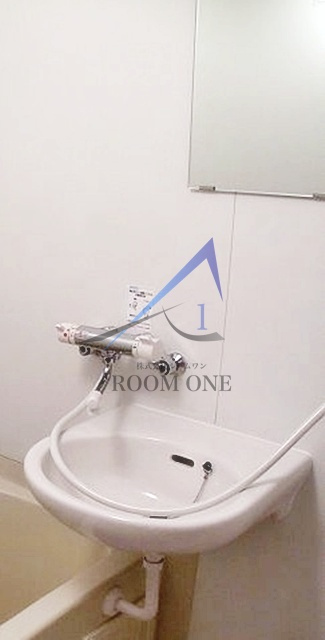 ルーブル南麻布の洗面所|洗面台です。