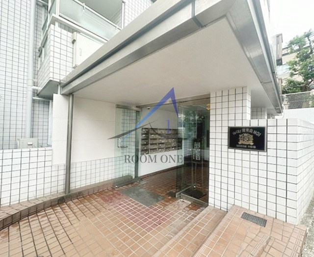 ハイシティ南青山のエントランス|エントランスです。