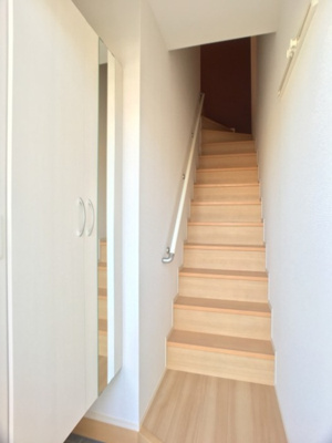 【その他】 | クレインⅠ | 鏡付きシューズボックス