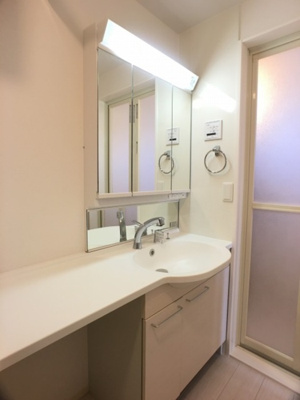 【洗面所】 | クレインⅠ | 三面鏡（整理棚付き）洗髪洗面化粧台