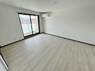 【洋室】 | パインコート本厚木