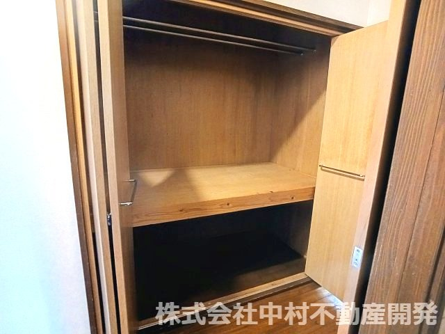 岩古曽貸家の収納