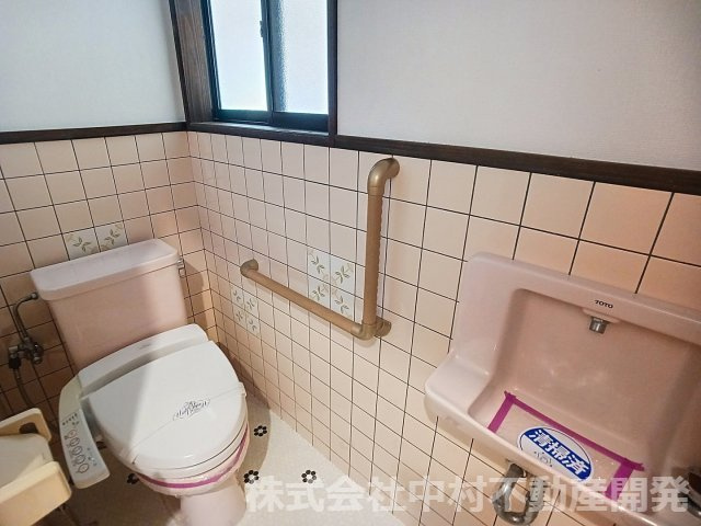 岩古曽貸家のトイレ