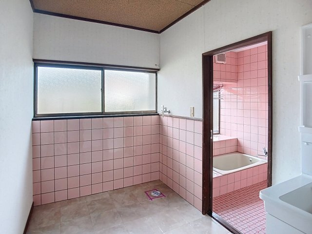岩古曽貸家のトイレ