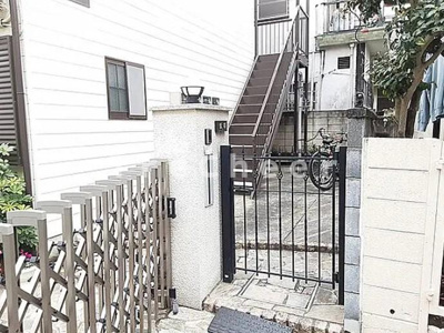 【エントランス】 | ハウスフローラル