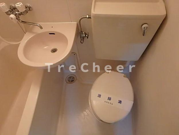 ハウスフローラルのトイレ