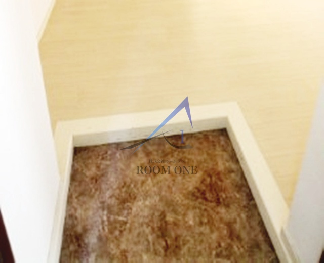 栄光ビルの玄関|玄関です。