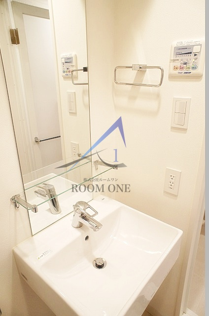 プレール・ドゥーク豊洲スクエアの洗面所|洗面台です。