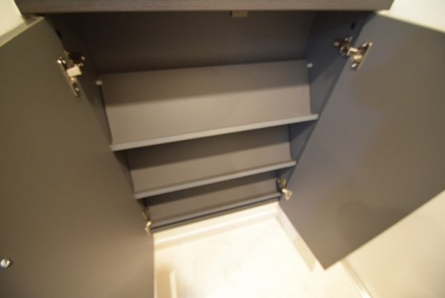 エルスタンザ船橋の玄関|下駄箱付