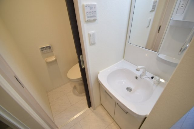 エルスタンザ船橋の洗面所|独立洗面台