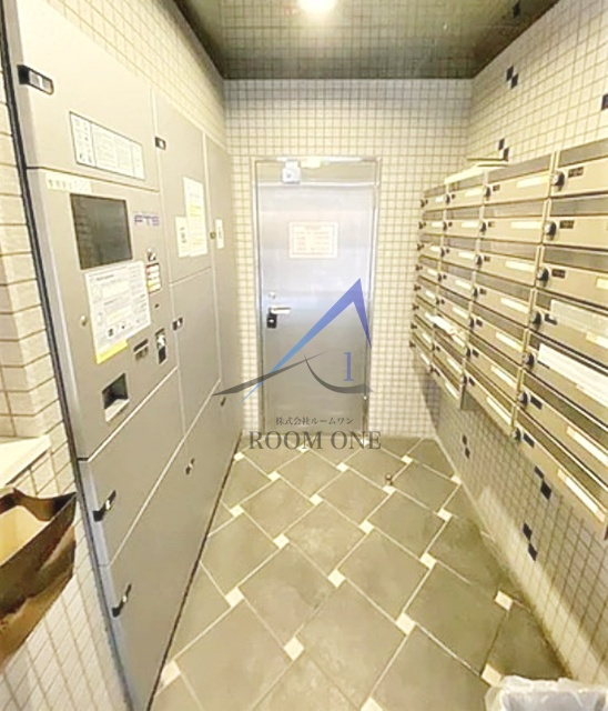 ブライズ早稲田東のその他共用部分|集合ポスト、宅配ボックスです。