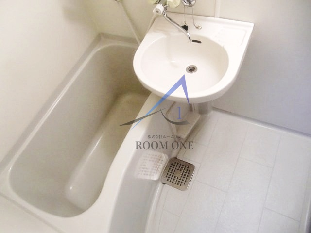 イスト池袋の浴室|お風呂です。