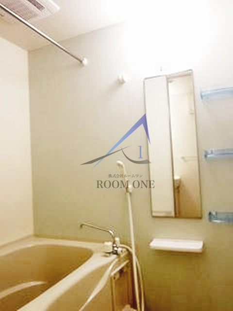 ルートの浴室|お風呂です。