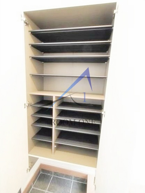 フォレスタ　とりげつ坂の収納|収納です。