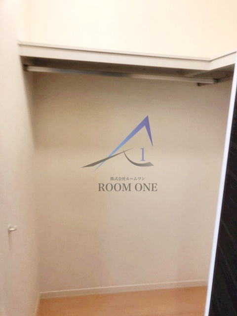 トゥールモンド文京の収納|ウォークインクローゼットです。