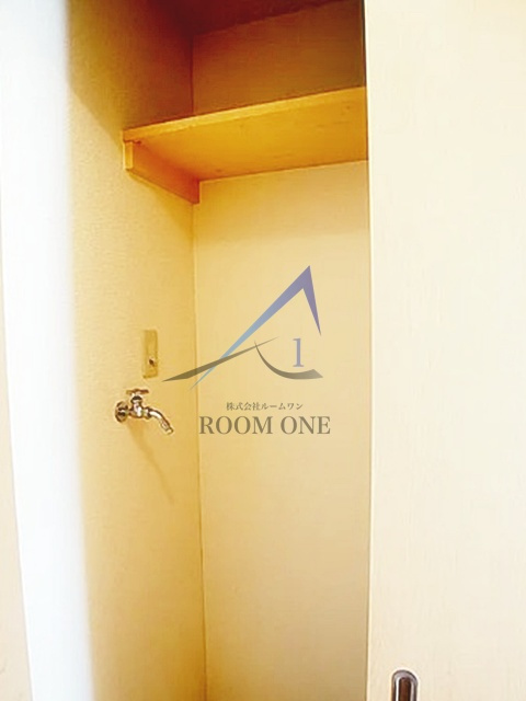 ときわ台ローヤルコーポの設備|洗濯機置き場です。