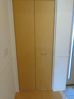 【収納】 | カサ・グラータ | 玄関脇収納