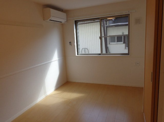 【内装】 | カサ・グラータ | 洋室