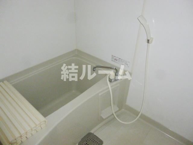 練馬区桜台３丁目のアパートの浴室