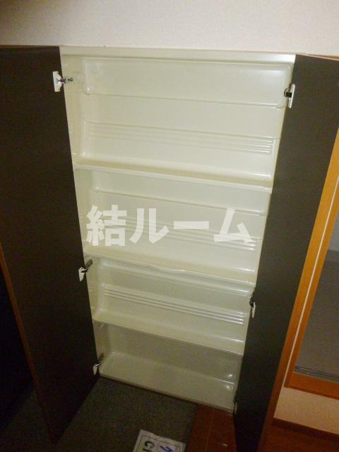 練馬区桜台３丁目のアパートの玄関