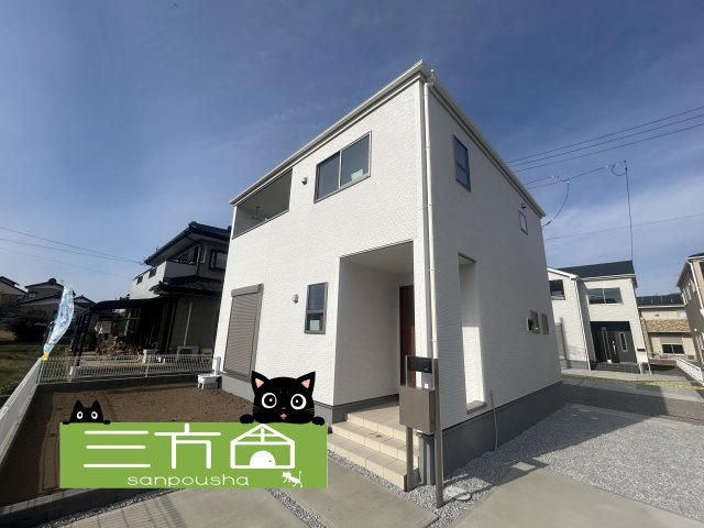 新築　伊勢崎市東小保方町第２　Livele Garden.S　3号棟の外観|現地写真　2025年12月完成しました！ご内覧等、お気軽にお問合せください♪　							

　
