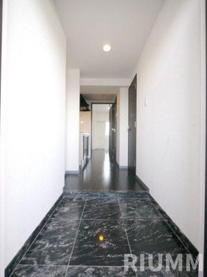 【玄関】 | ヴェローナ王子神谷ルッソ（VERONA王子神谷Lusso）