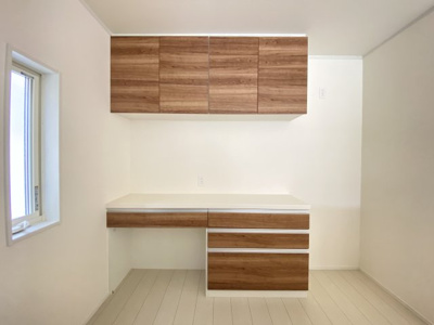 【キッチン】 | うるま市江洲（全2棟）ラスト1号棟 | ※同仕様写真です　カップボード付き♪