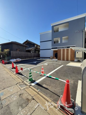 【駐車場】 | SK Residence Nagoya(エスケイ レジデンス ナゴヤ) | ★敷地内駐車場
