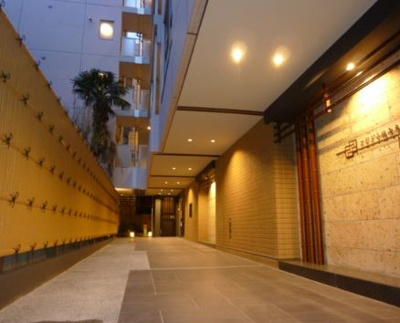 【エントランス】 | アピジ小梅向島