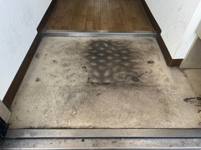 スタットニューヘン英賀保の玄関