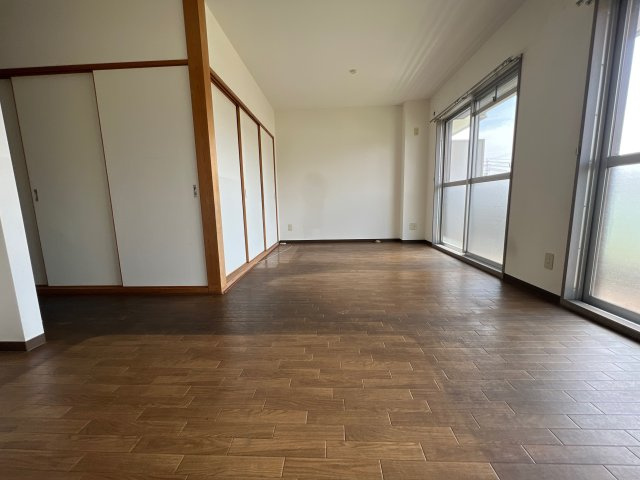 スタットニューヘン英賀保の居間・リビング