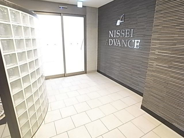 アドバンス三宮ステージアの外観