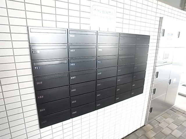 アドバンス三宮ステージアの外観