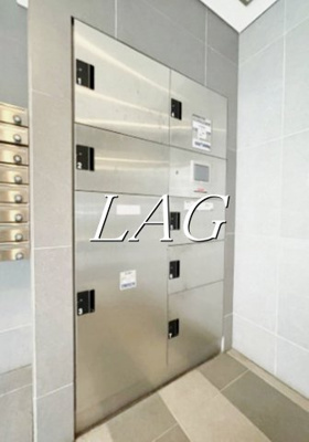 【その他共用部分】 | スカイコート渋谷北参道 | 宅配ボックスです。