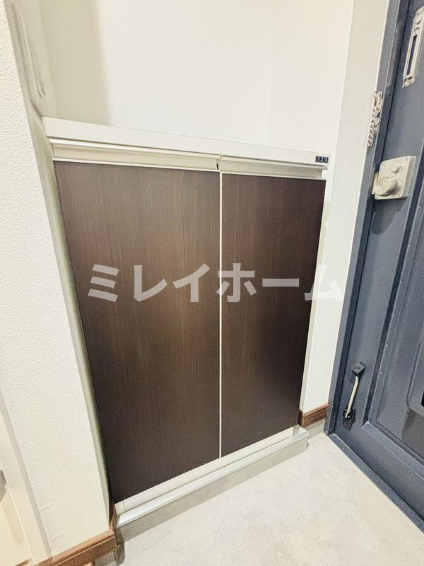 西蒲田さんろーどダイヤモンドマンションの玄関