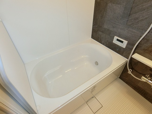 RUNOASU Koushienの浴室