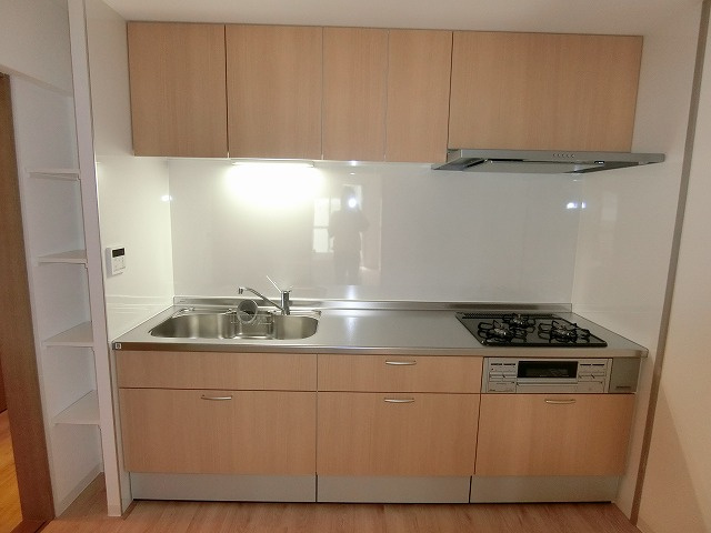 RUNOASU Koushienのキッチン