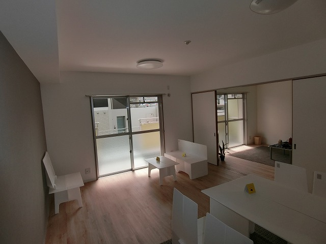 RUNOASU Koushienの居間・リビング