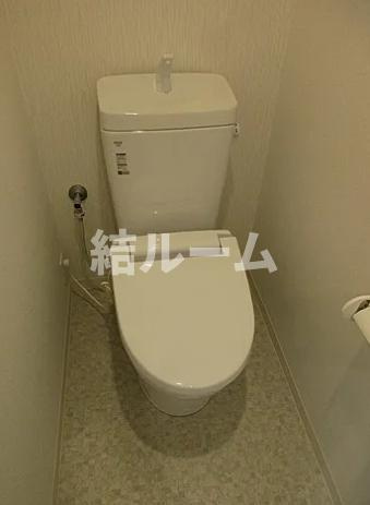 板橋区小茂根４丁目の賃貸マンションのトイレ